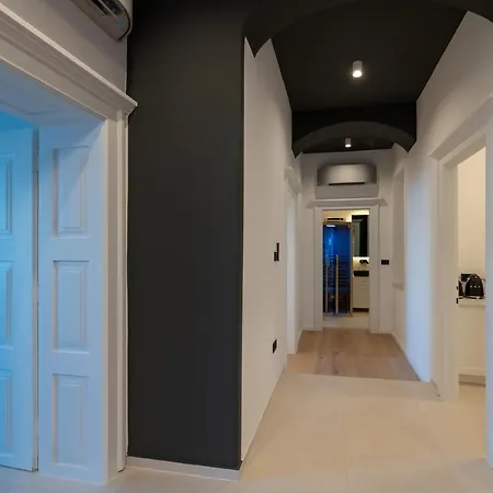 Lusso With Sea View Apartment Split