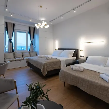 Lusso With Sea View *